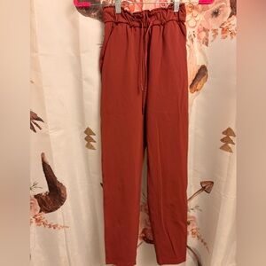 Size 0 lululemon pants